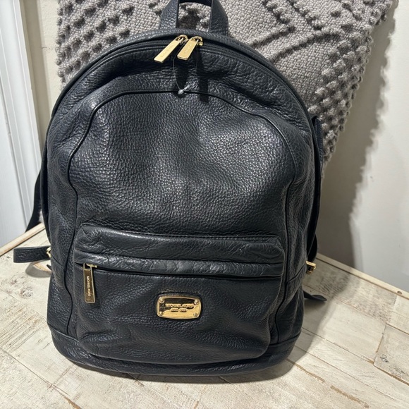 ❤️Michael Kors Large Pebbled Leather Travel Backpack - Picture 4 of 9